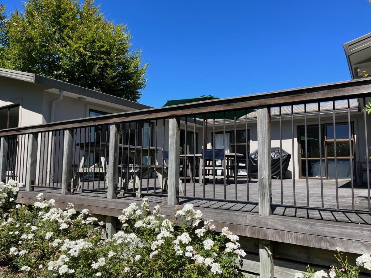 Family Home On Inverness Arrowtown Exterior photo